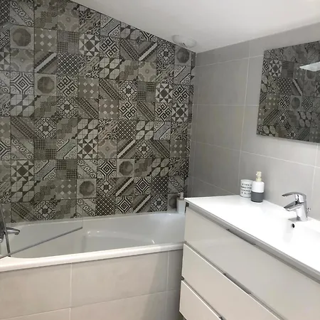 Oda ve Kahvaltı Les D'hotes De Pascale 3*