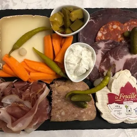 Oda ve Kahvaltı Les D'hotes De Pascale Mios