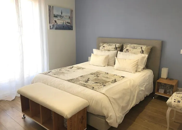 Les D'hotes De Pascale Bed & Breakfast